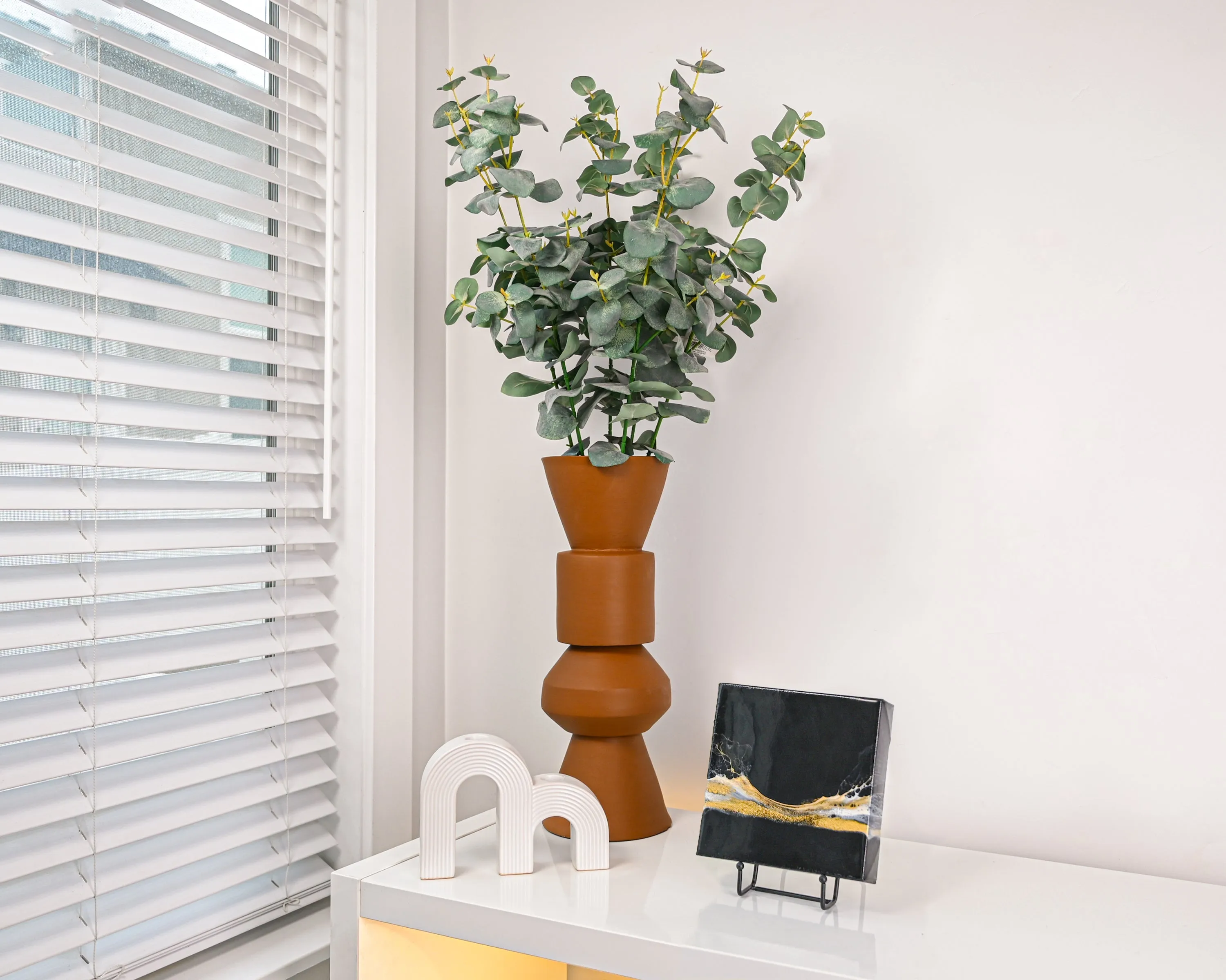 29" Eucalyptus Spray  Green Gray (12 stems)