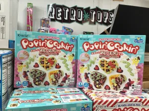 Popin’ Cookin’ Waffle Kit