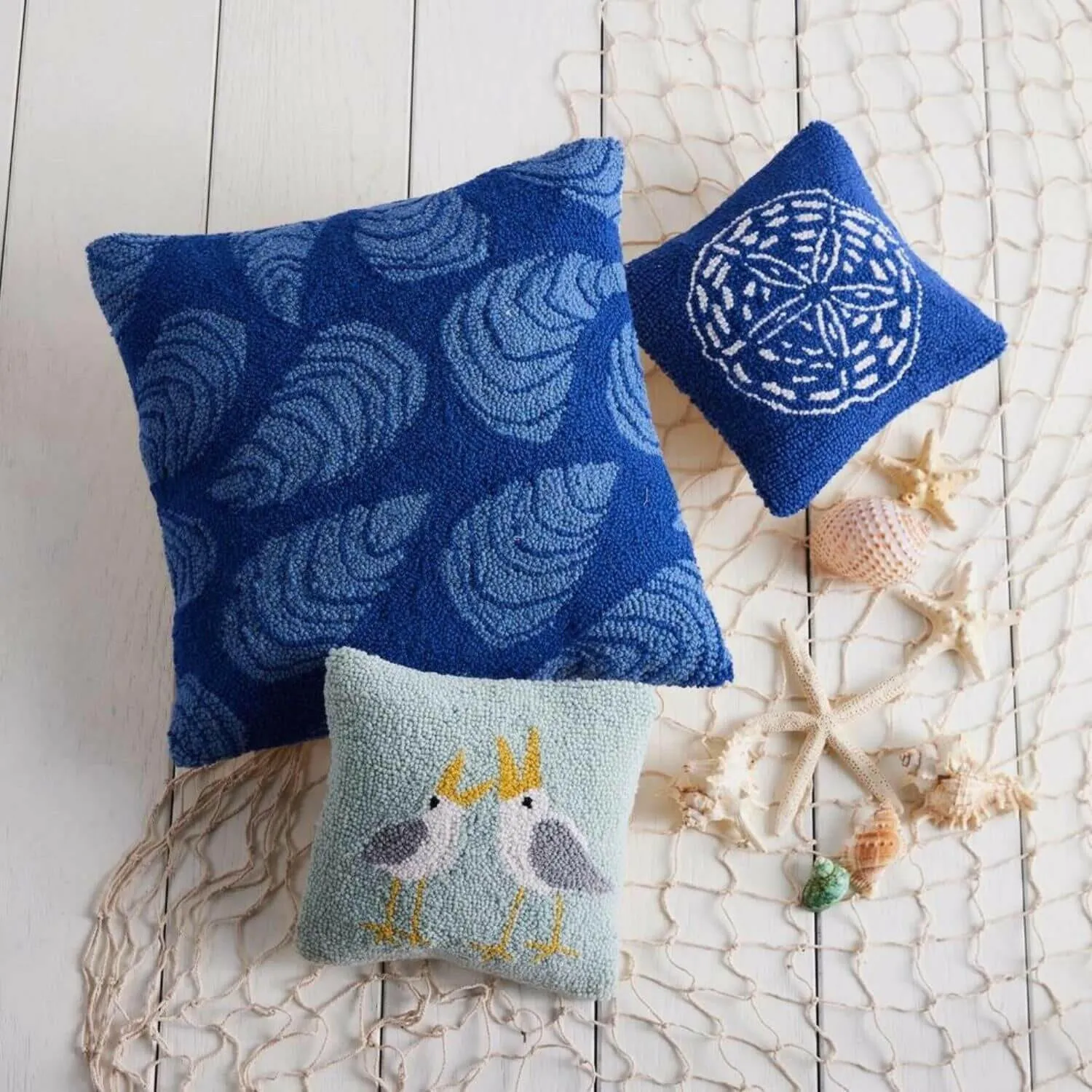 Seagulls Hook Pillow, 10 x 10